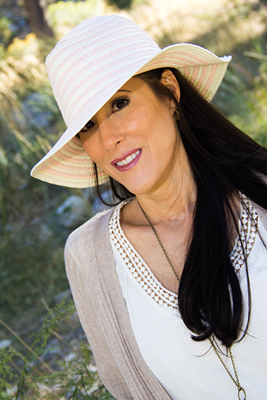 Tiffany Andersen Wearing a Sun Hat
