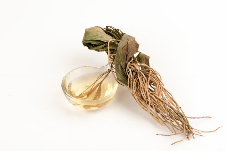 Vetiveria Zizanioides Vetiver Oil